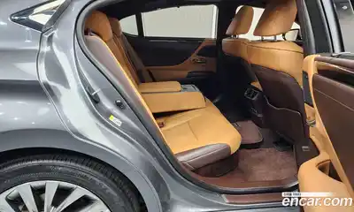 Lexus ES 2019 2.5 гидро в Москве № 766852, миниатюра 12