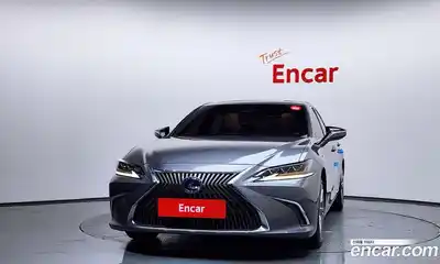 Lexus ES 2019 2.5 гидро в Москве № 766852, миниатюра 3