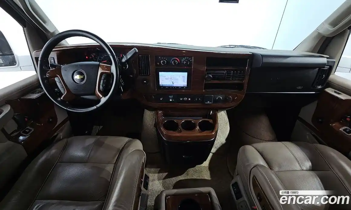 Chevrolet Express Van 2019 6.0 гидро в Москве, фото 7