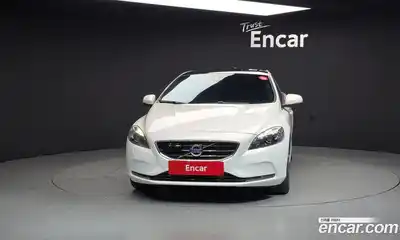 Volvo V40 2016 1.6 гидро в Москве № 802023, миниатюра 3