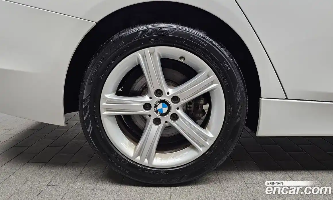 BMW 3-Series 2015 2.0 гидро в Москве № 821406, фото 5