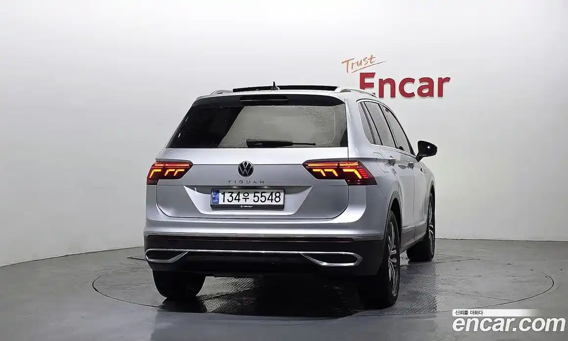 Volkswagen Tiguan 2023 2.0 гидро в Москве № 826092, фото 4