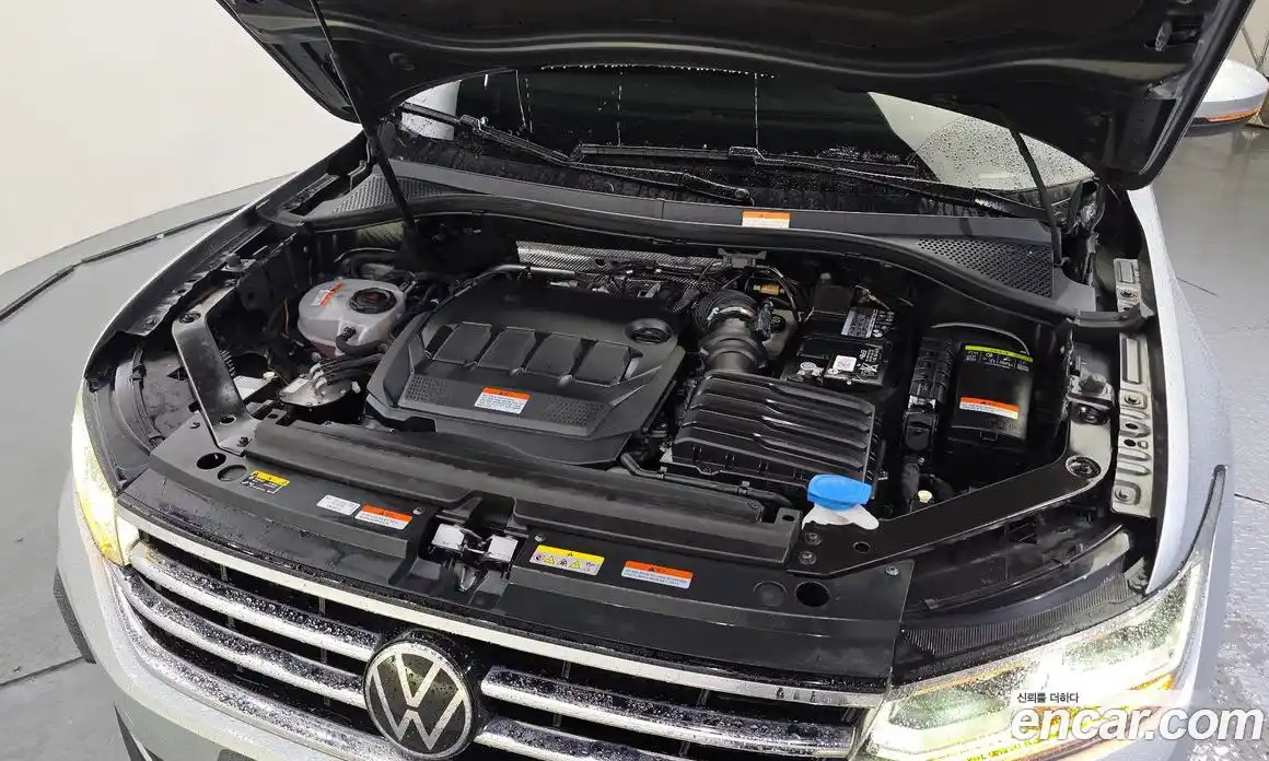 Volkswagen Tiguan 2023 2.0 гидро в Москве № 826092, фото 6
