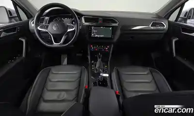 Volkswagen Tiguan 2023 2.0 гидро в Москве № 826092, миниатюра 7