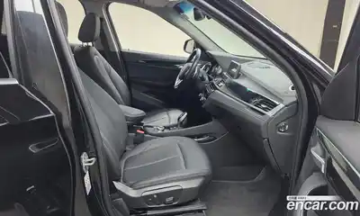 BMW X1 2022 2.0 гидро в Москве № 858633, миниатюра 11