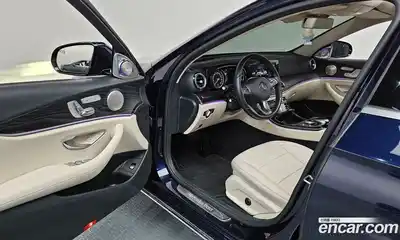 Mercedes-Benz E-Class 2017 1.9 гидро в Москве № 859531, миниатюра 9