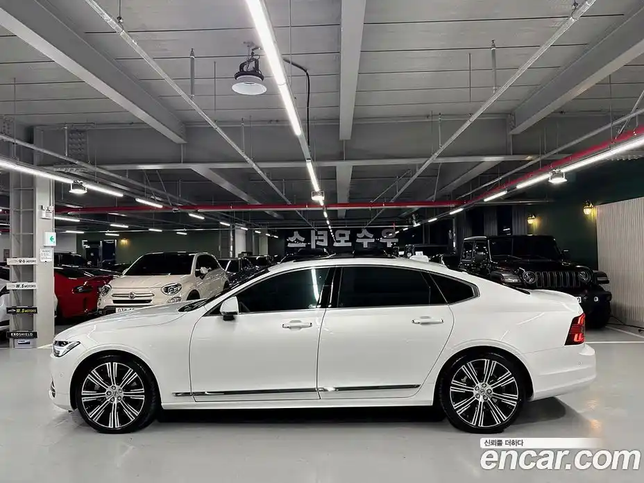 Volvo S90 2023 2.0 гидро в Москве № 860283, фото 4
