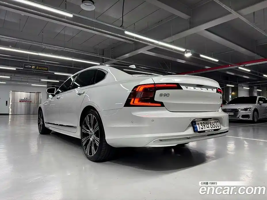 Volvo S90 2023 2.0 гидро в Москве № 860283, фото 6
