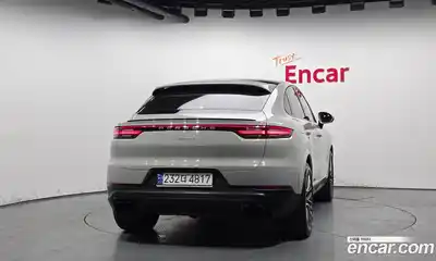 Porsche Cayenne 2023 3.0 гидро в Москве № 860705, миниатюра 4