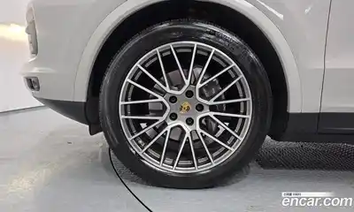 Porsche Cayenne 2023 3.0 гидро в Москве № 860705, миниатюра 5