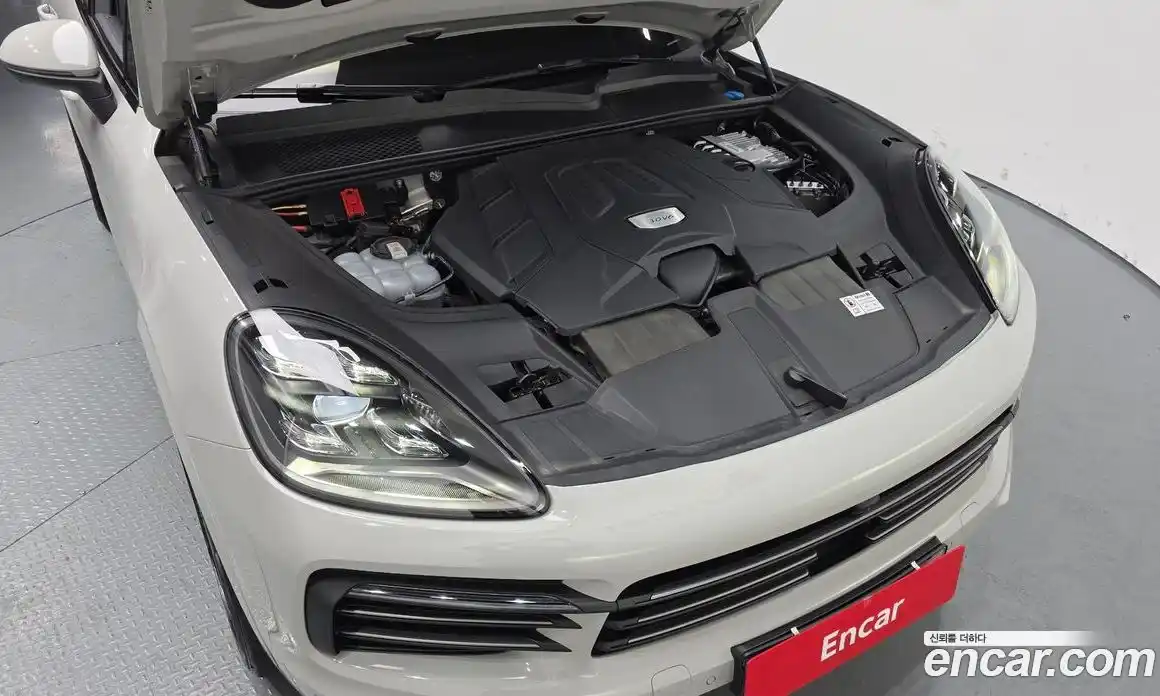 Porsche Cayenne 2023 3.0 гидро в Москве № 860705, фото 6