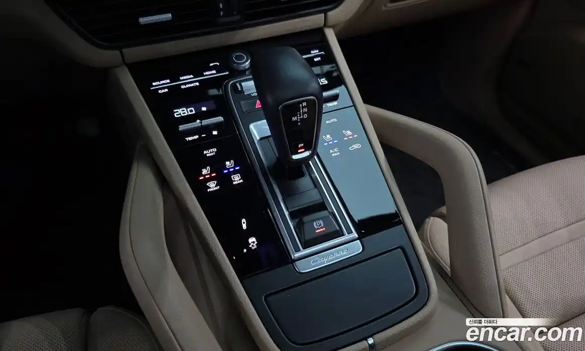 Porsche Cayenne 2023 3.0 гидро в Москве № 860705, фото 9