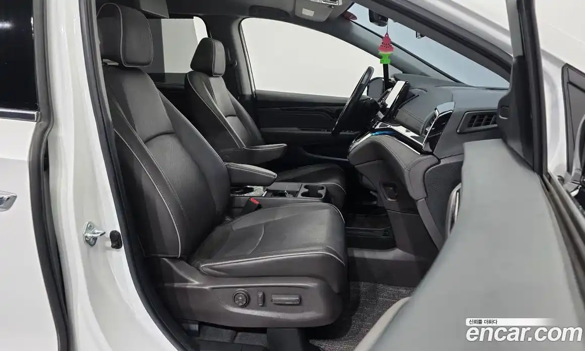 Honda Odyssey 2021 3.5 гидро в Москве № 863105, фото 11