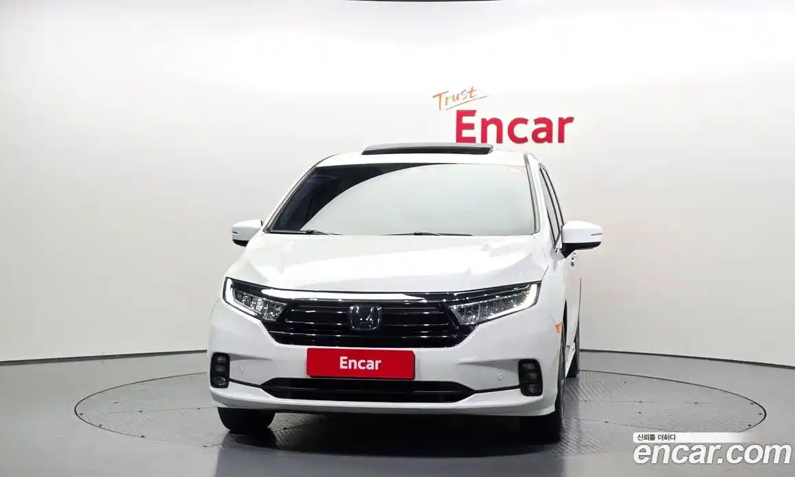 Honda Odyssey 2021 3.5 гидро в Москве № 863105, фото 3