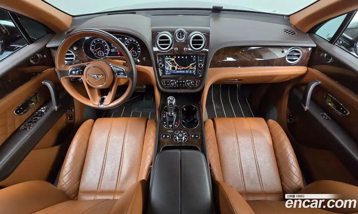 Bentley Bentayga 2017 6.0 гидро в Москве № 864213, фото 7