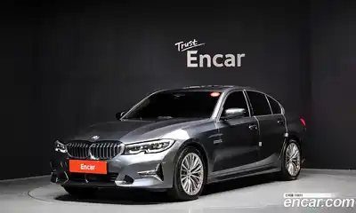 BMW 3-Series, 2021