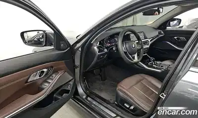 BMW 3-Series 2021 2.0 гидро в Москве № 892029, миниатюра 10