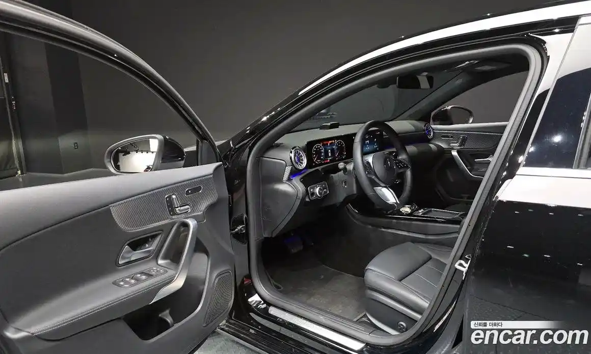 Mercedes-Benz A-Class 2024 2.0 гидро в Москве № 892510, фото 10