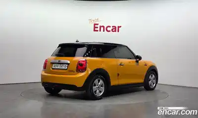 Mini Cooper 2014 1.5 гидро в Москве № 895465, миниатюра 2