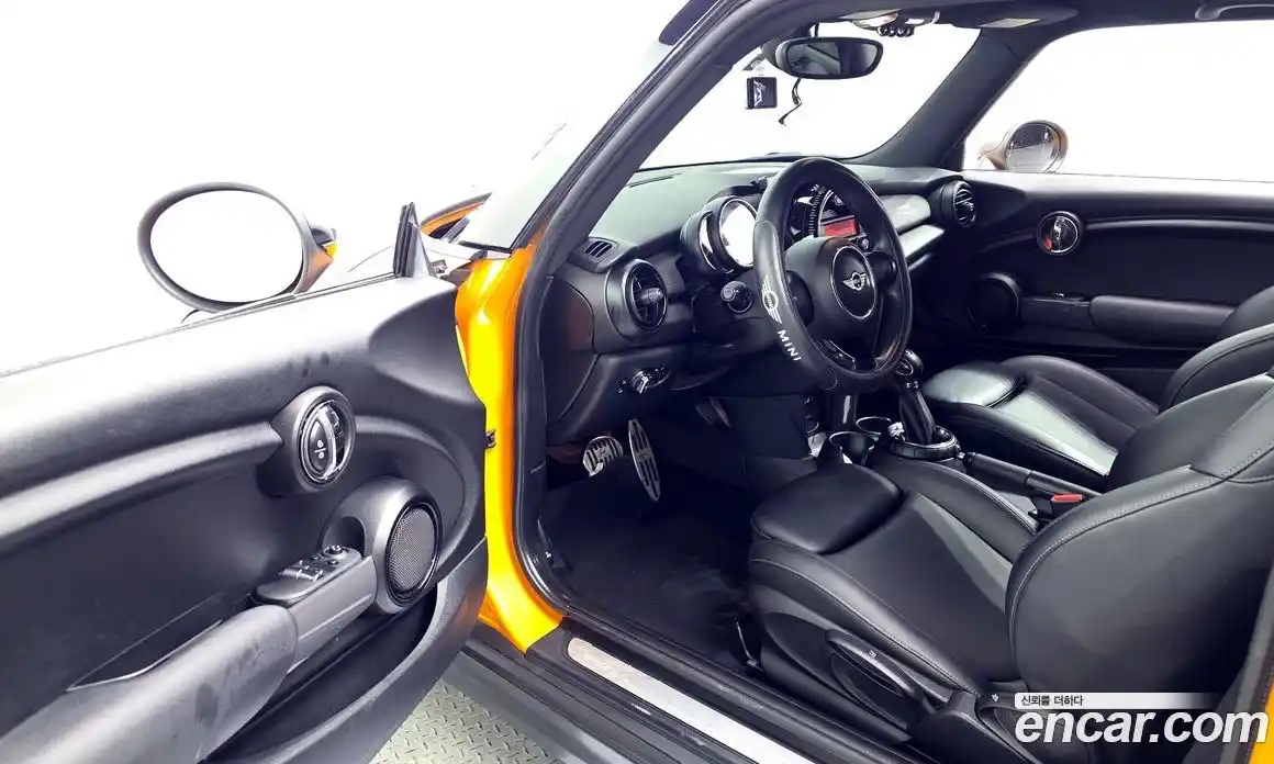 Mini Cooper 2014 1.5 гидро в Москве № 895465, фото 10
