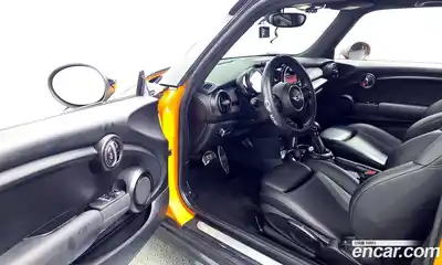 Mini Cooper 2014 1.5 гидро в Москве № 895465, миниатюра 10