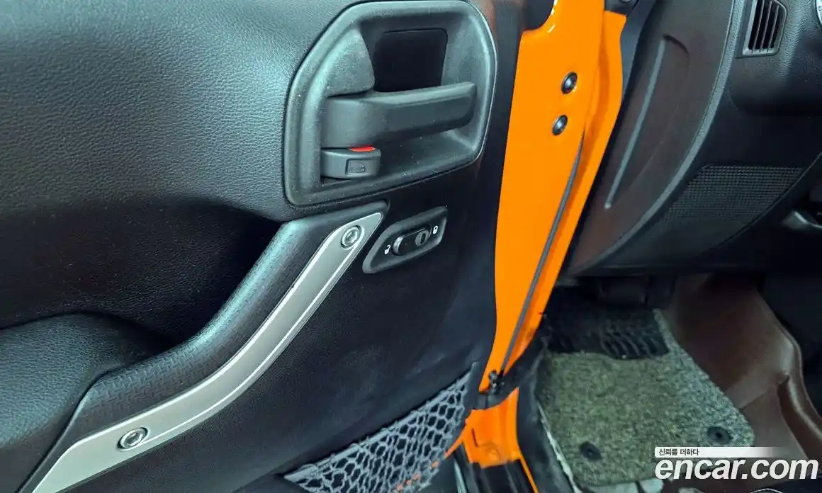 Jeep Wrangler 2012 2.8 гидро в Москве № 896627, фото 17