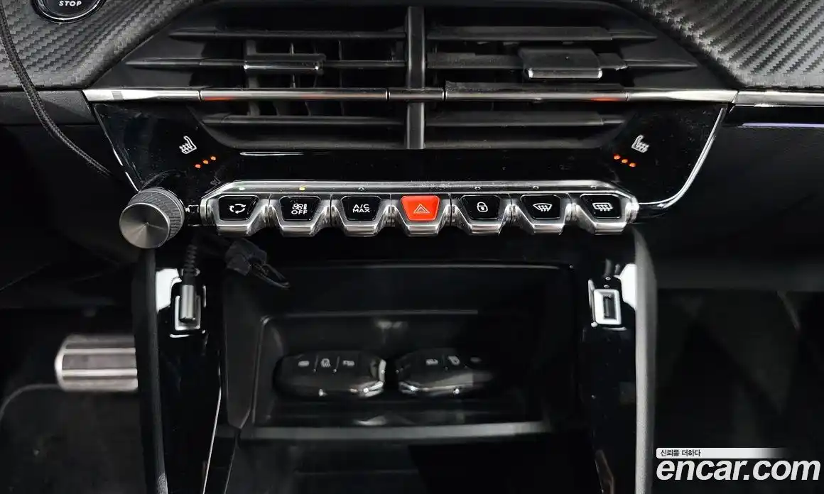 Peugeot 2008 2023 0.1 гидро в Москве № 897381, фото 16