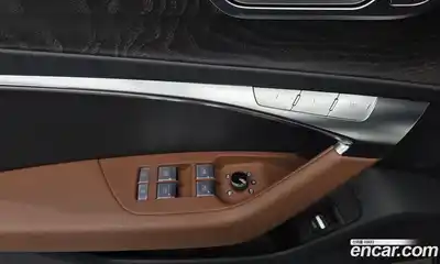 Audi A6 2023 2.0 Автомат в Москве № 970339, миниатюра 12