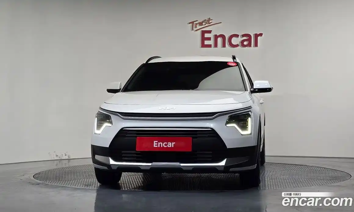 Kia Niro 2025 1.6 Автомат в Москве № 972017, фото 3