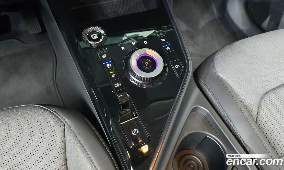 Kia Niro 2025 1.6 Автомат в Москве № 972017, фото 9