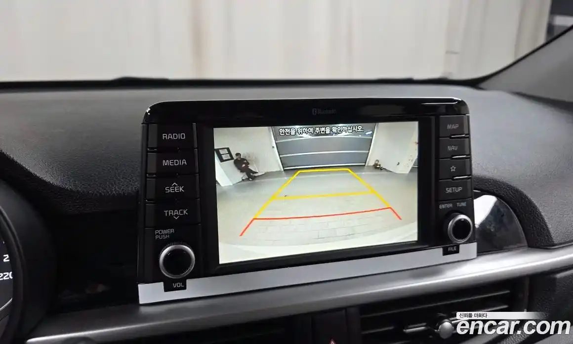 Kia Morning 2019 1.0 Автомат в Москве № 972029, фото 17