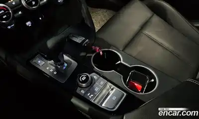 Genesis G70 2020 2.0 Автомат в Москве № 973054, миниатюра 9