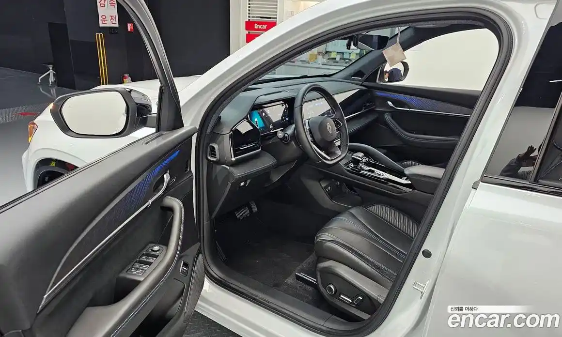 Renault Grand Koleos 2025 1.5 Автомат в Москве № 975425, фото 11