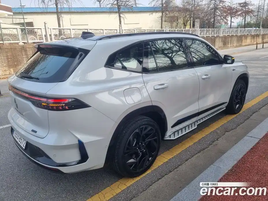 Renault Grand Koleos 2025 1.5 Автомат в Москве № 1000567, фото 4