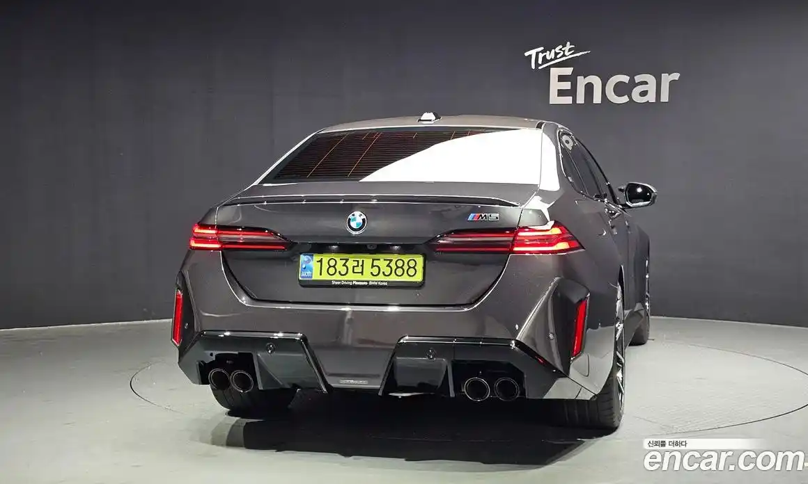 BMW M5 2025 4.4 Автомат в Москве № 1004145, фото 4