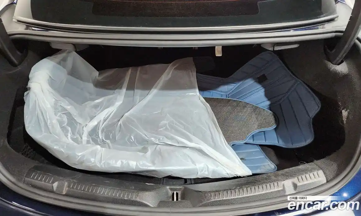 Mercedes-Benz E-Class 2017 1.9 гидро в Москве № 1006464, фото 20