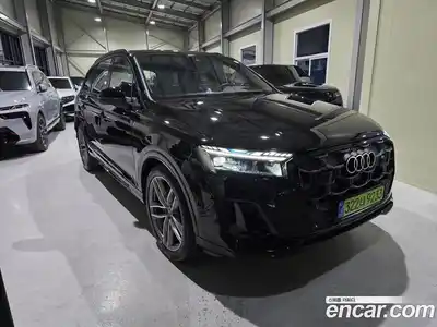 Audi Q7 55 TFSI 콰트로 프리미엄