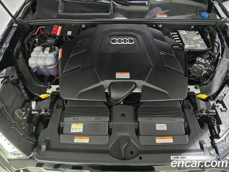 Audi Q7 2025 3.0 Автомат в Москве № 1006772, фото 17