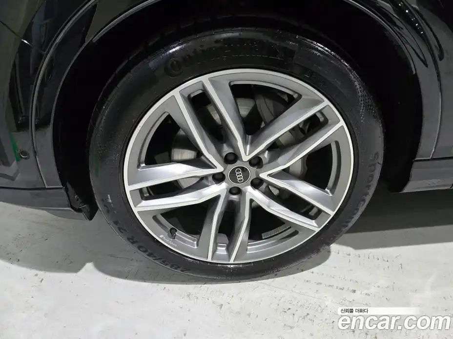 Audi Q7 2025 3.0 Автомат в Москве № 1006772, фото 18