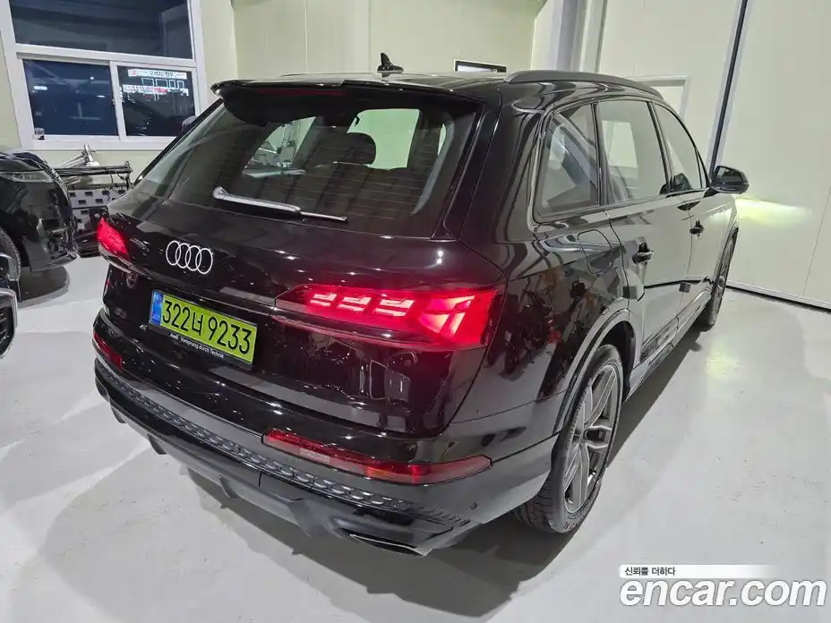 Audi Q7 2025 3.0 Автомат в Москве № 1006772, фото 2