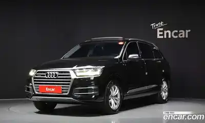Audi Q7 45 TFSI 콰트로