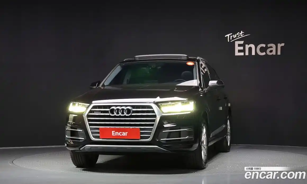 Audi Q7 2019 2.0 Автомат в Москве № 1008026, фото 3