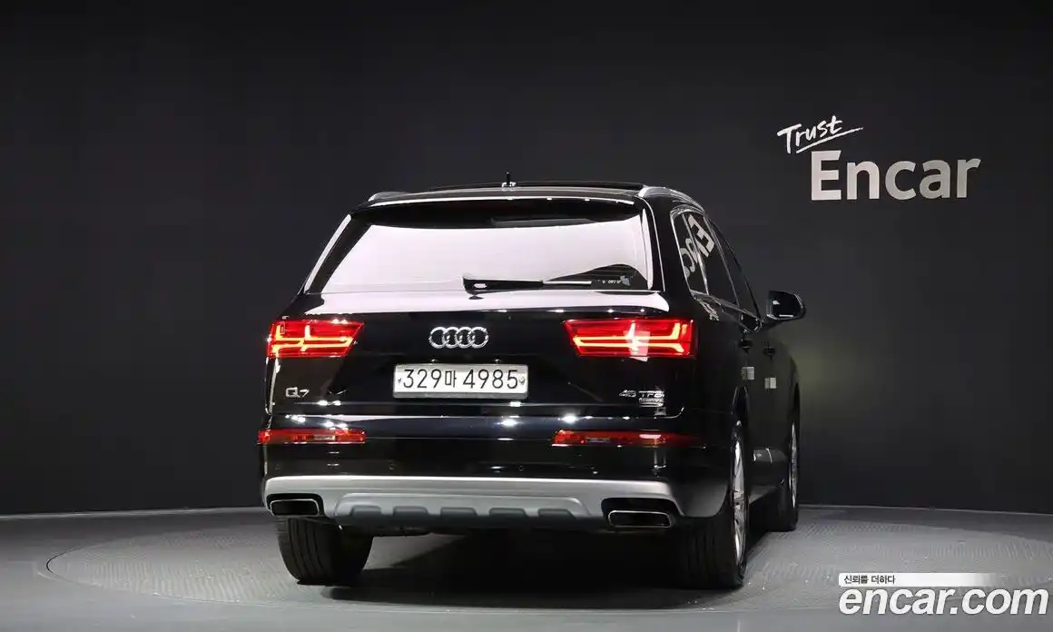 Audi Q7 2019 2.0 Автомат в Москве № 1008026, фото 4