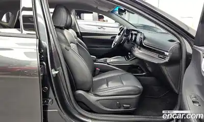Hyundai Grandeur 2022 2.5 Автомат в Москве № 1008393, миниатюра 11