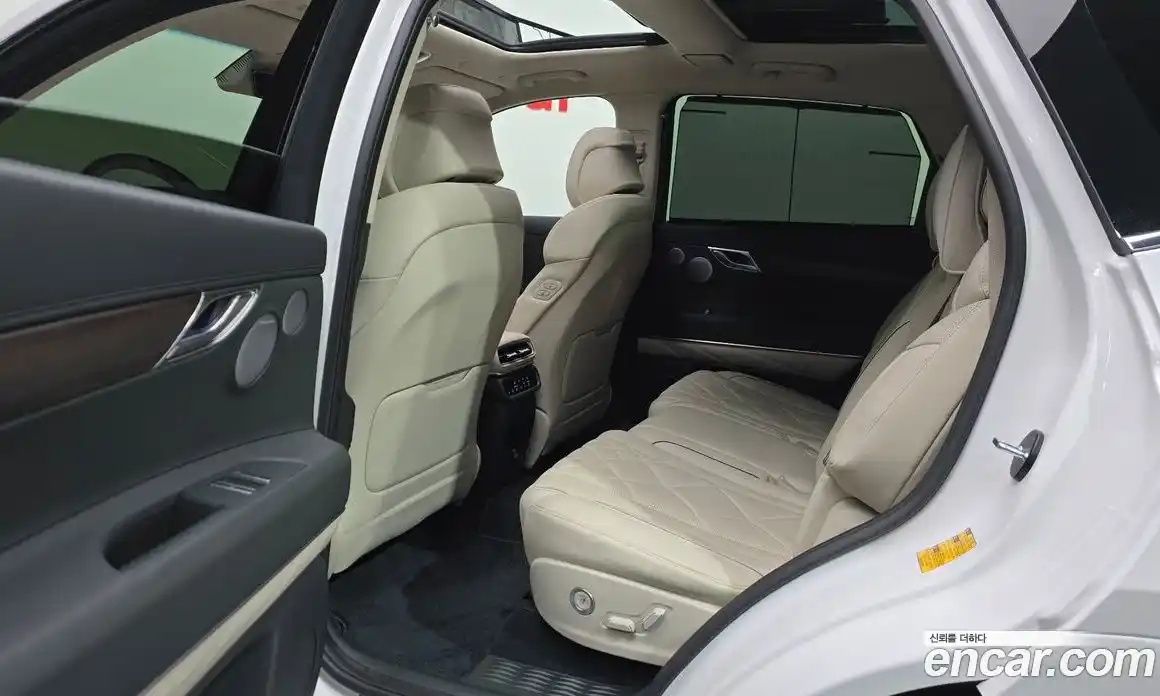 Genesis GV80 2024 2.5 Автомат в Москве № 1010039, фото 11