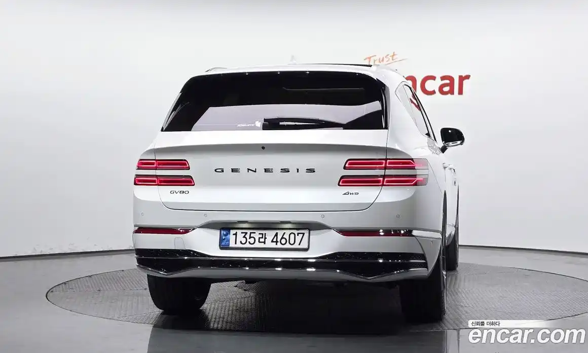 Genesis GV80 2024 2.5 Автомат в Москве № 1010039, фото 3