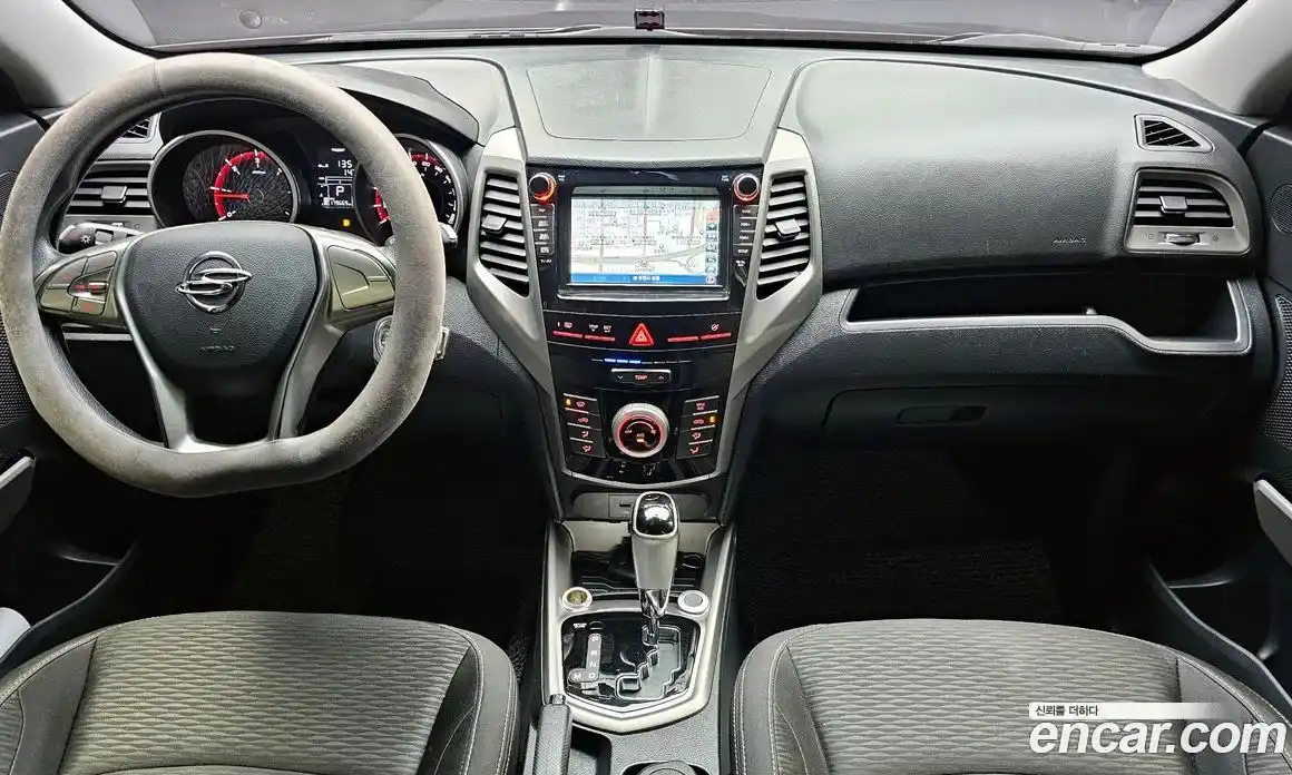 SsangYong TIBOLI 2016 1.6 Автомат в Москве № 1011106, фото 8