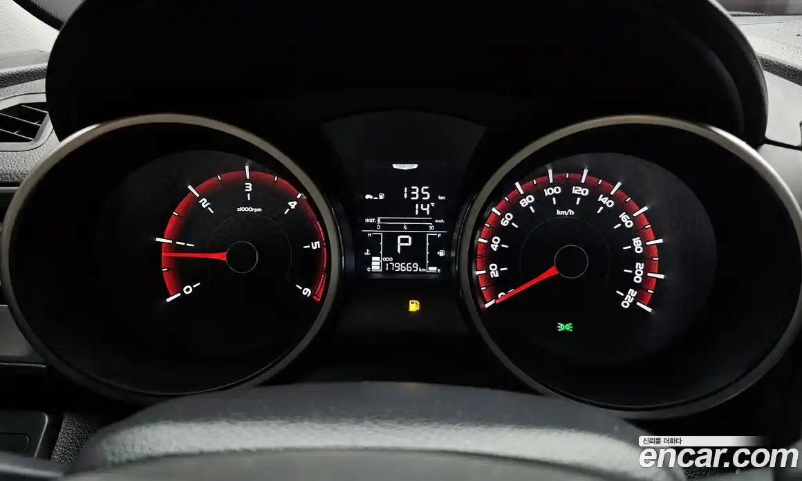 SsangYong TIBOLI 2016 1.6 Автомат в Москве № 1011106, фото 9