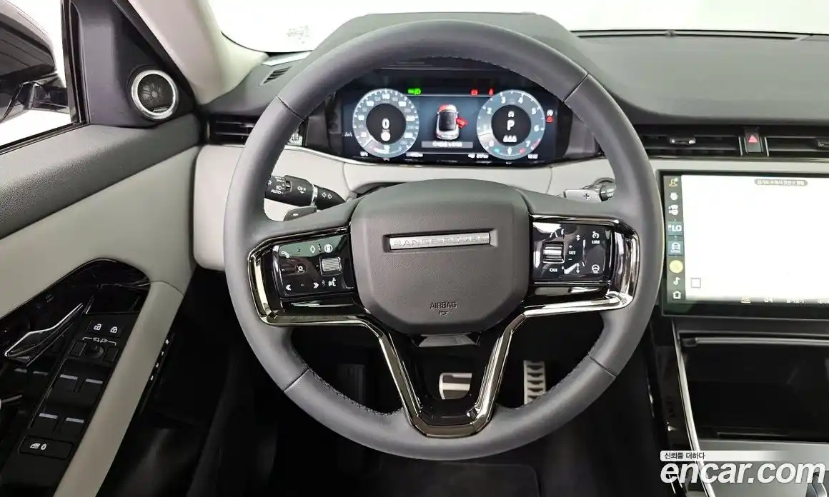 Land Rover Range-Rover Evoque 2024 2.0 гидро в Москве № 1012471, фото 12
