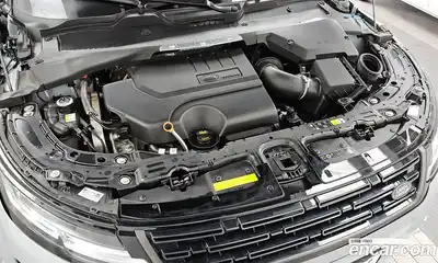 Land Rover Range-Rover Evoque 2024 2.0 гидро в Москве № 1012471, миниатюра 5
